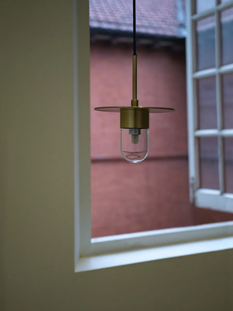 Everyday Pendant, brass fra Stellar Works