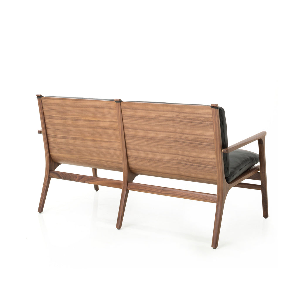 Rén 2-seater lounge sofa in walnut with black leather from Stellar Works
