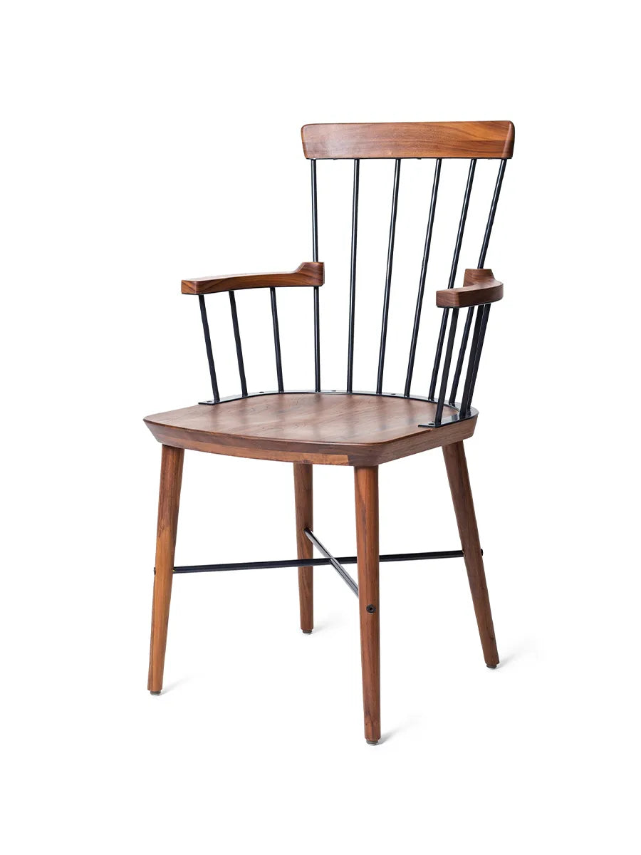 Exchange Highback Chair, walnut fra Stellar Works