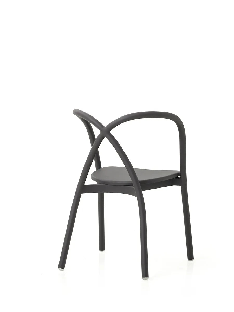 Ming Aluminium Chair, black fra Stellar Works